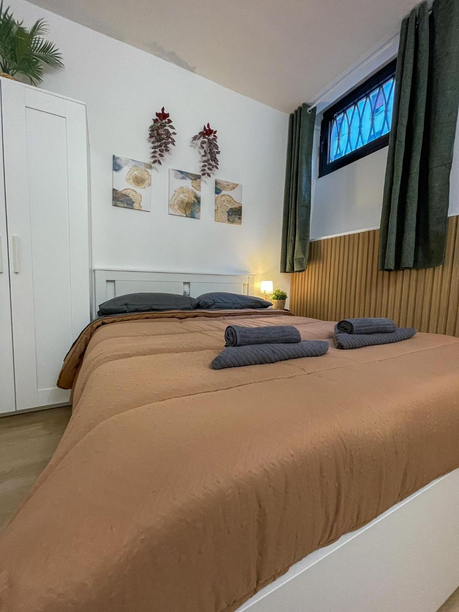 Home In Town - Home In City Life Homestay